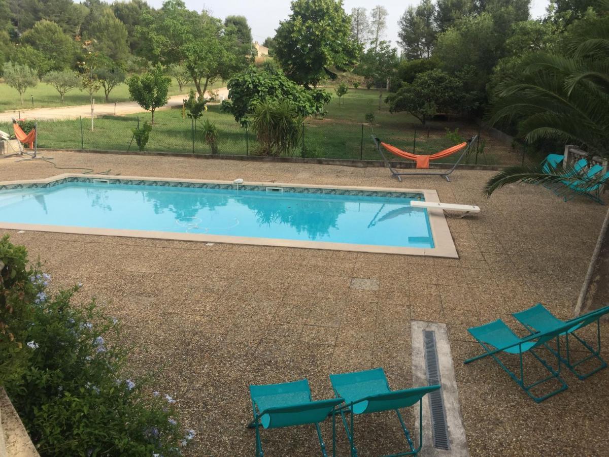 Sur Les Pas De Pagnol Bed & Breakfast Aubagne Luaran gambar
