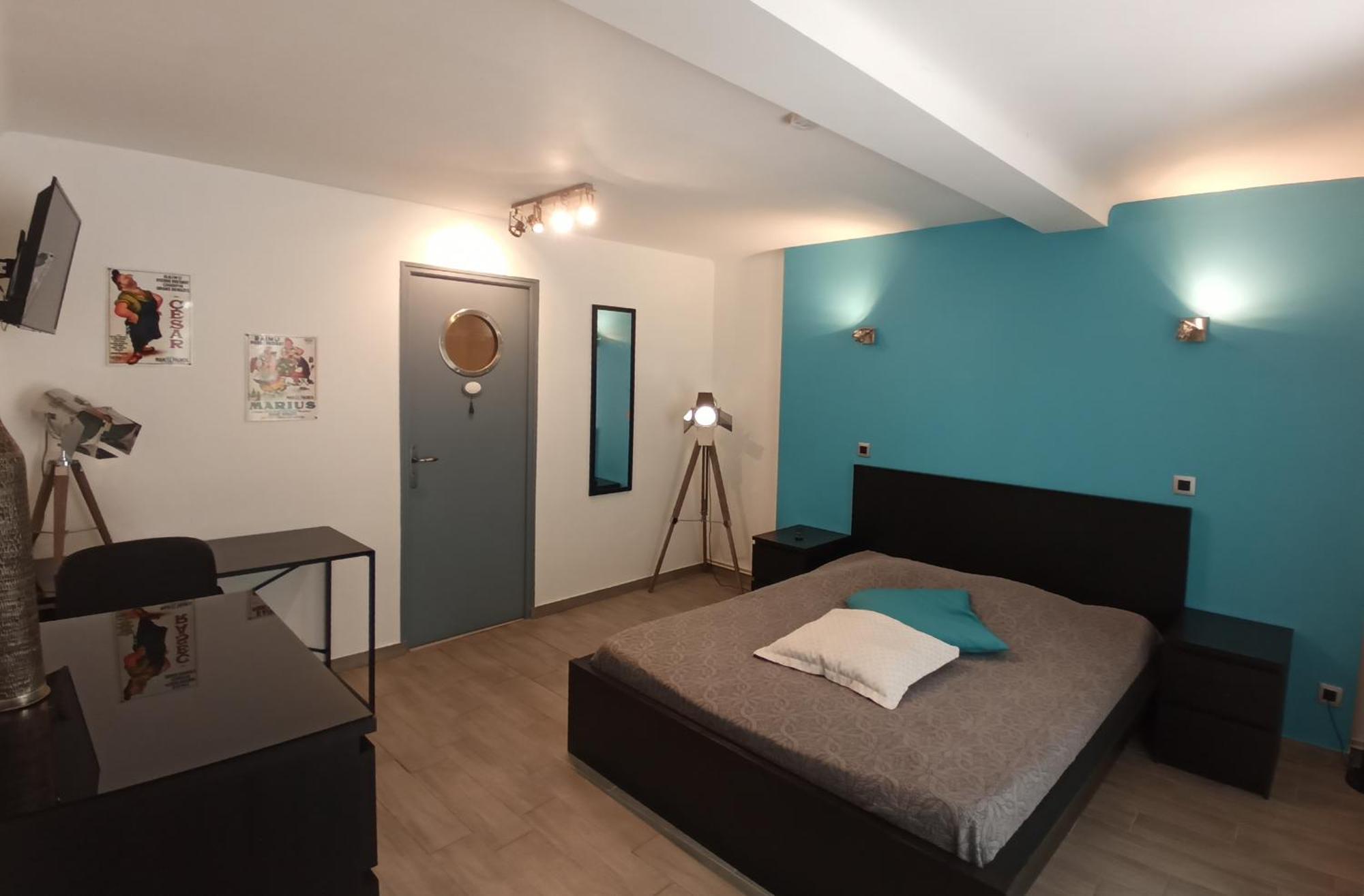 Sur Les Pas De Pagnol Bed & Breakfast Aubagne Luaran gambar
